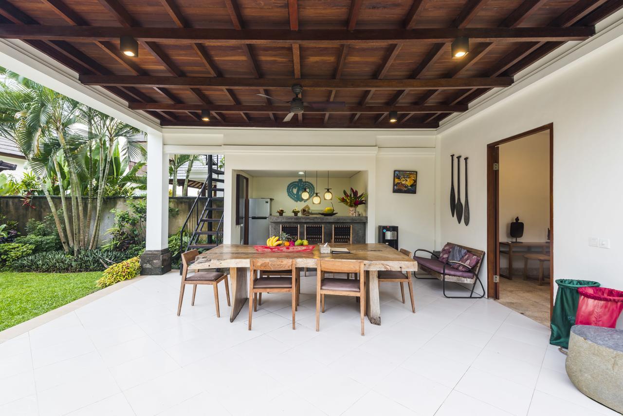 Villa Ayode Selemadeg Exterior foto